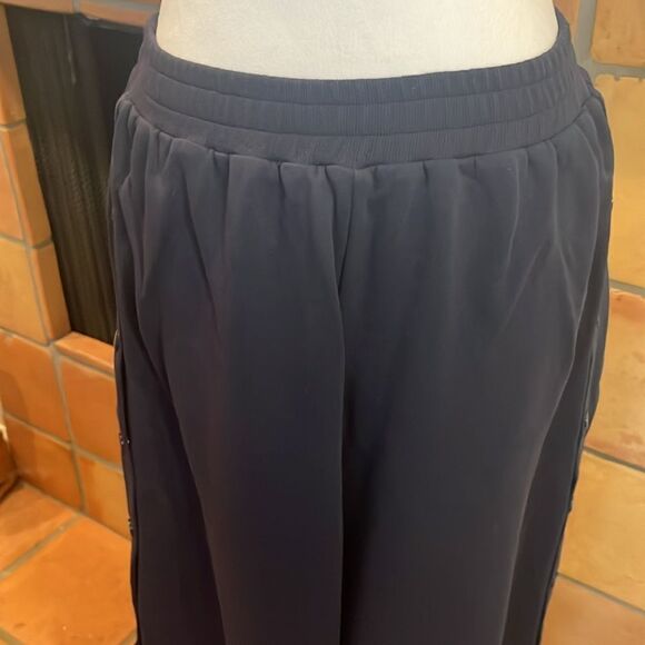 Nap Dark Blue Relaxed Buttoned Pants, size SMALL - Picture 2 of 14
